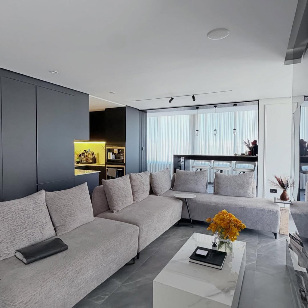 A third-floor apartment with a rooftop, 149sqm