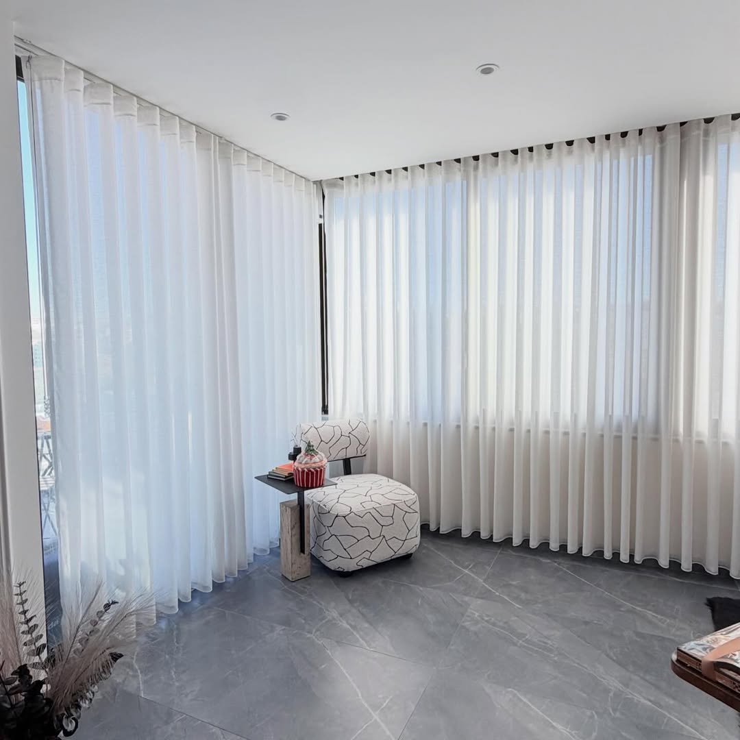 A third-floor apartment with a rooftop, 149sqm