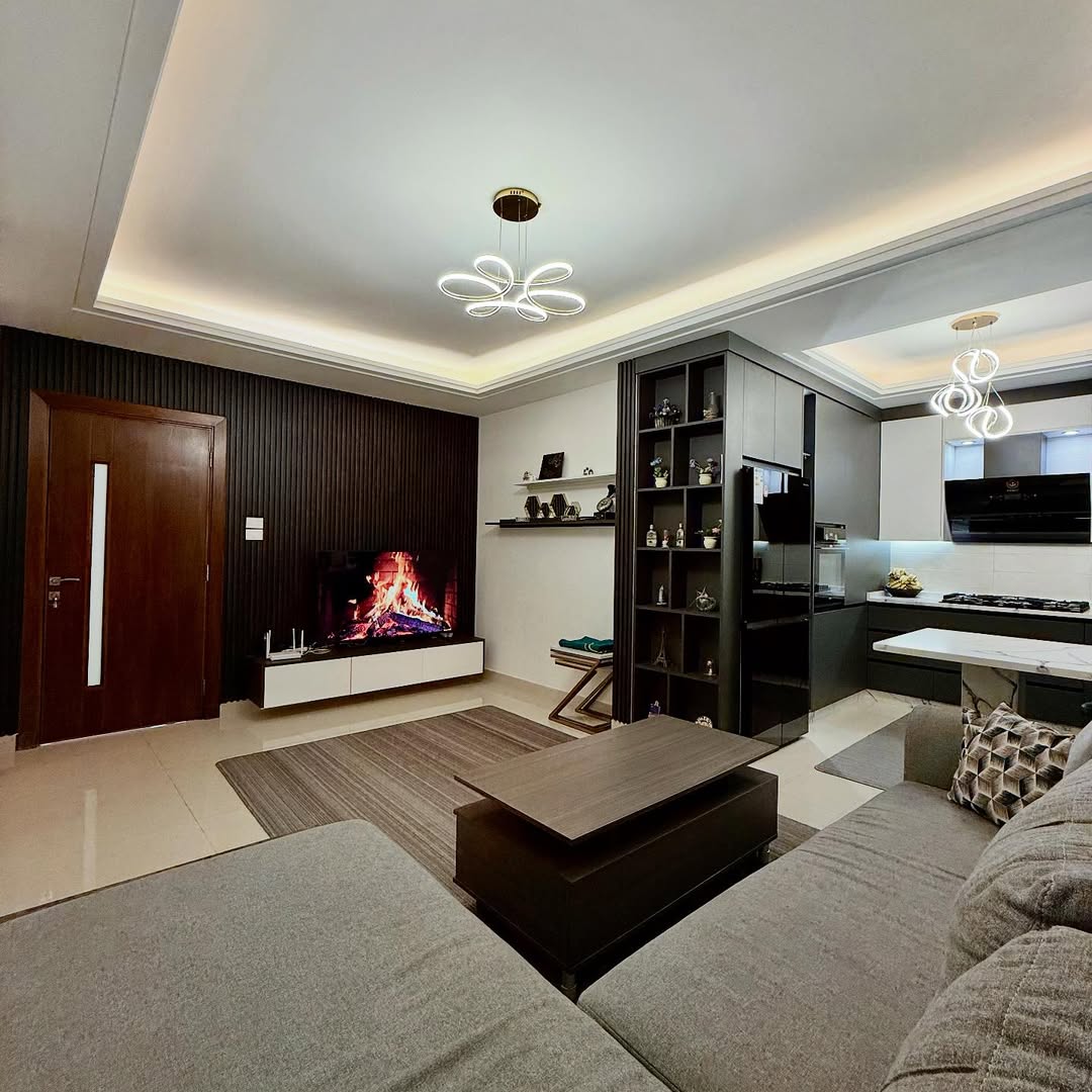 First-floor apartment with an area of 159 sqm