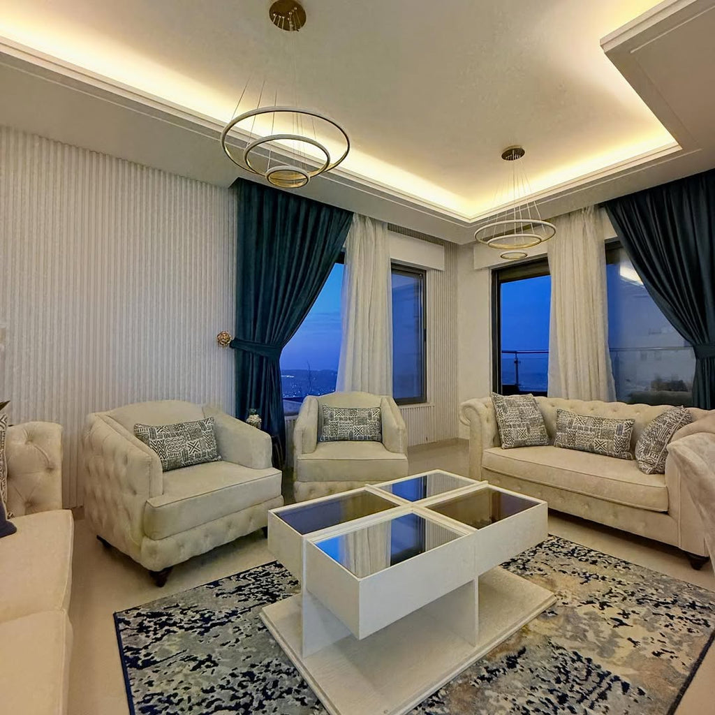 First-floor apartment with an area of 159 sqm