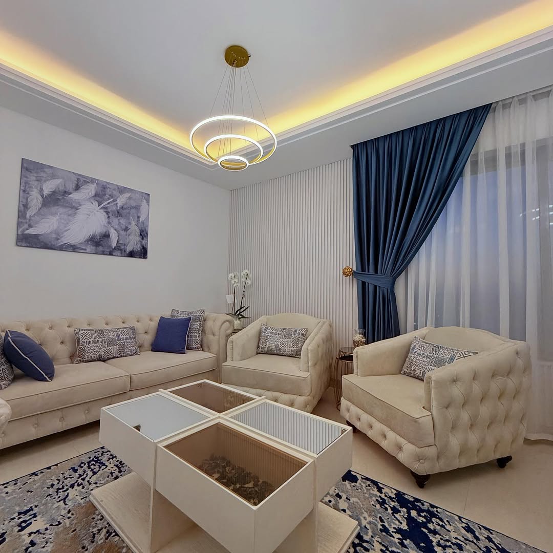 First-floor apartment with an area of 159 sqm