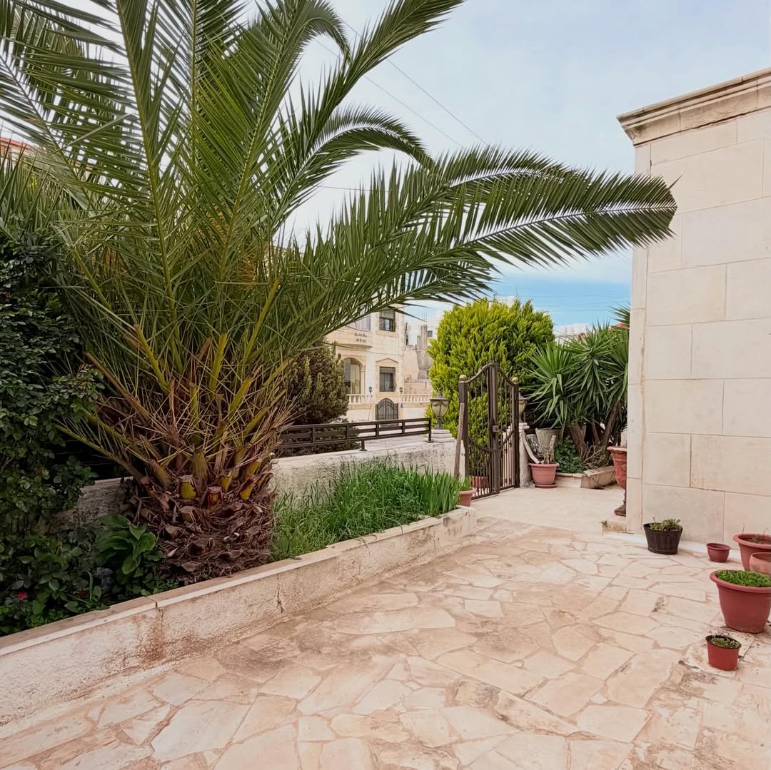 Villa for sale 300sqm