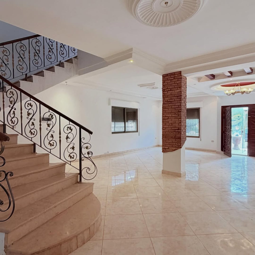 Villa for sale 300sqm