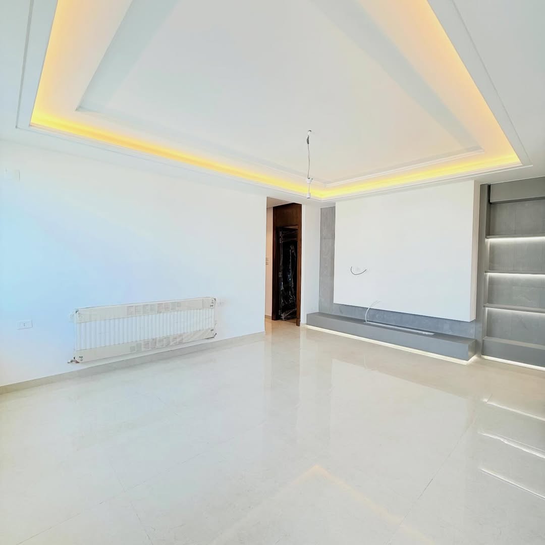 Apartment with an area of 198 sqm.
