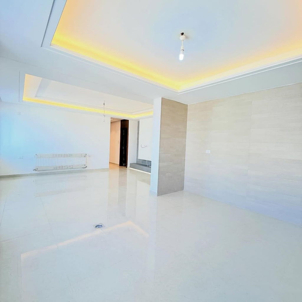 Apartment with an area of 198 sqm.