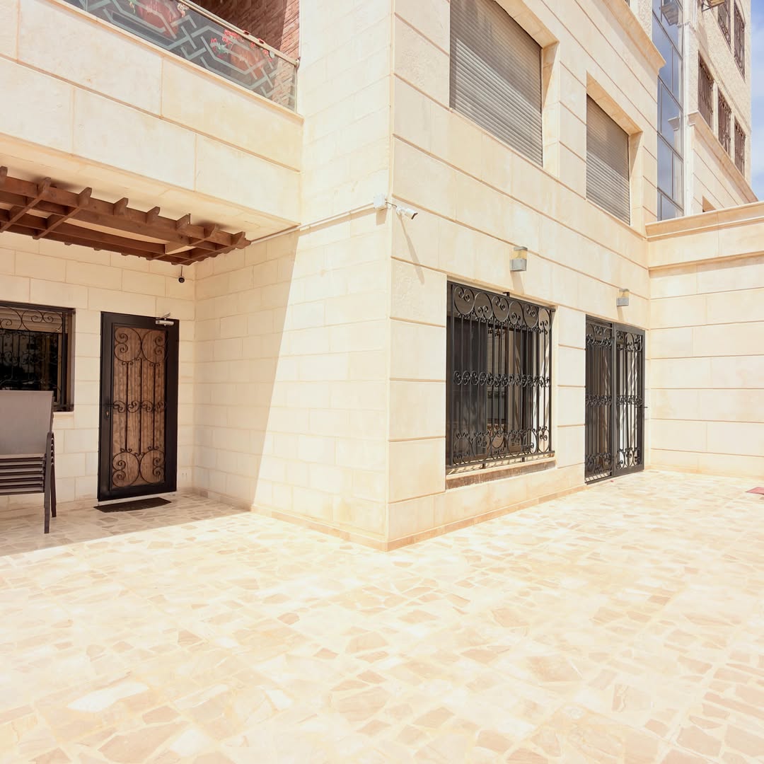 Ground Floor Apartment – 300 sqm