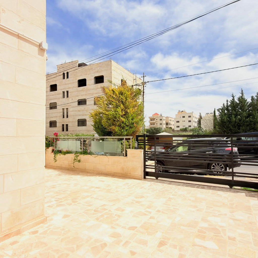 Ground Floor Apartment – 300 sqm