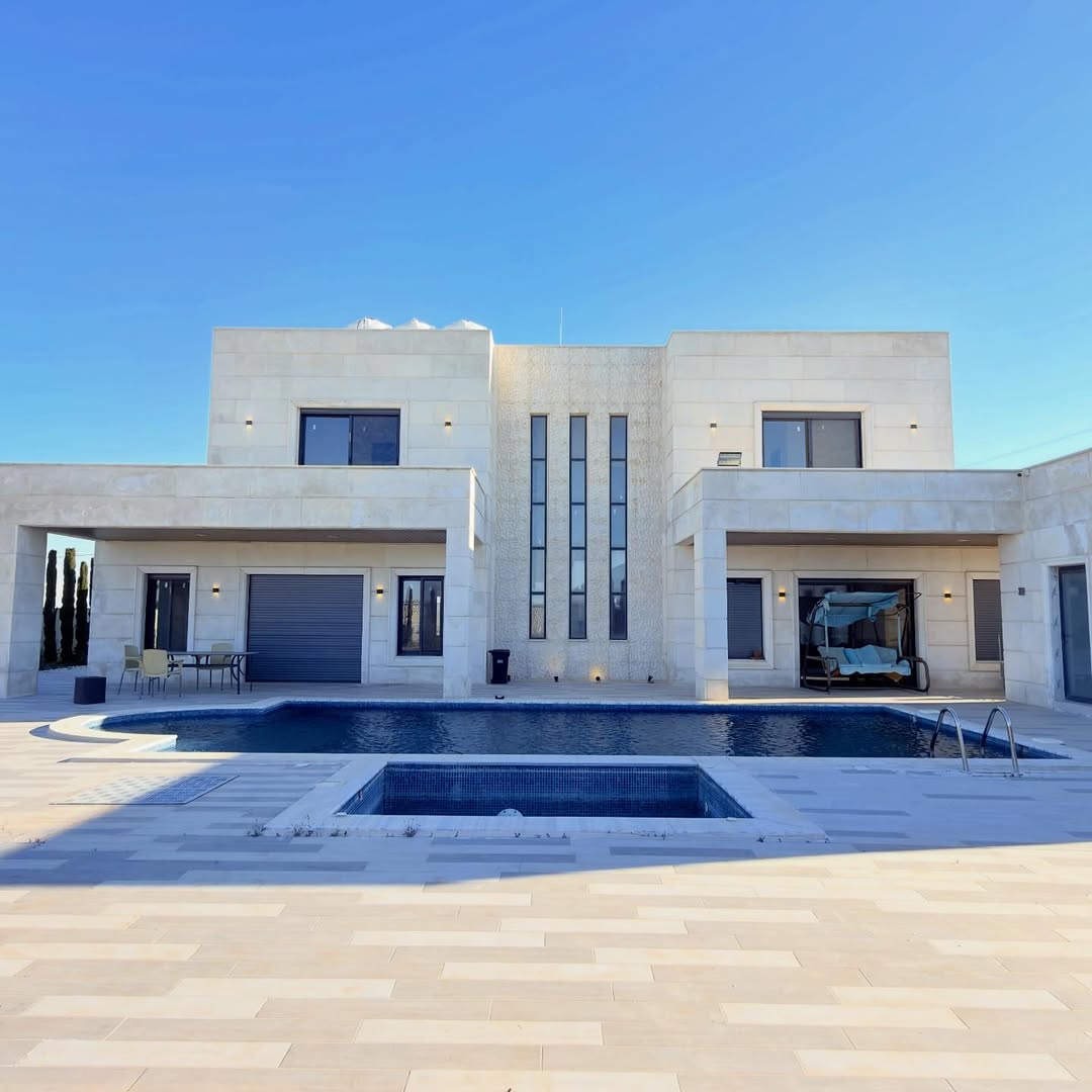 Spacious Villa on a 2,000 sqm