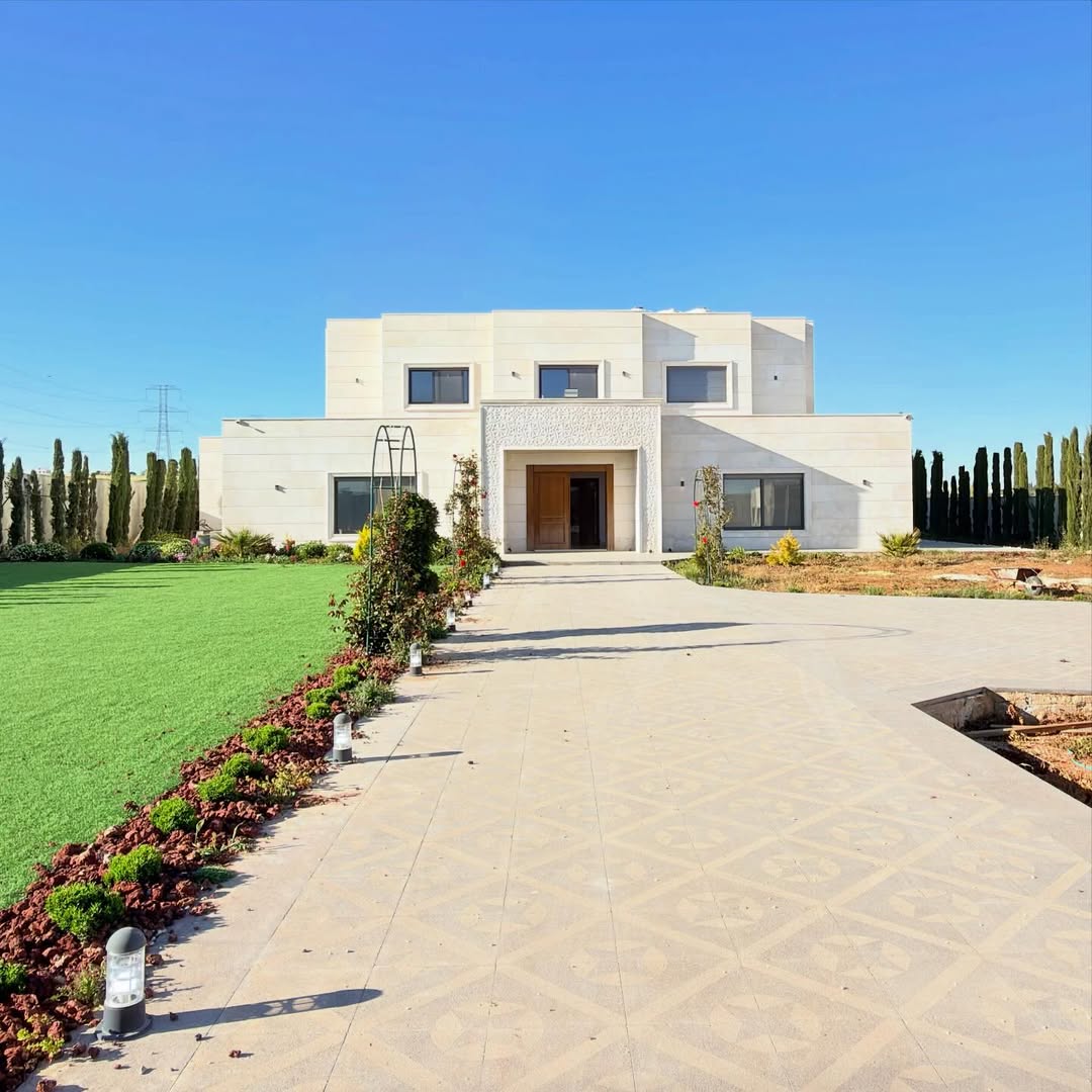 Spacious Villa on a 2,000 sqm
