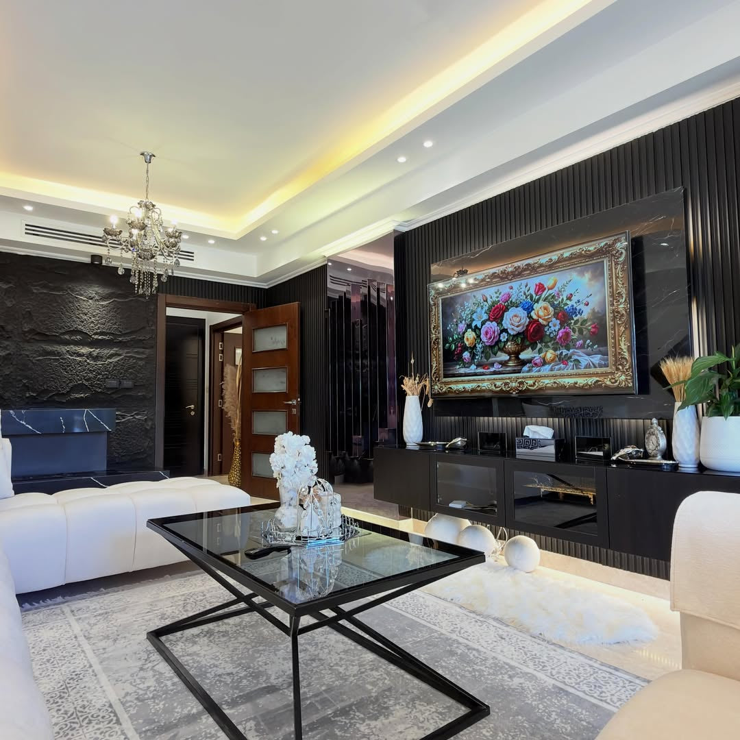 Raised ground-floor apartment