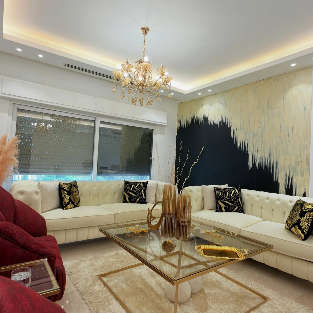 Raised ground-floor apartment