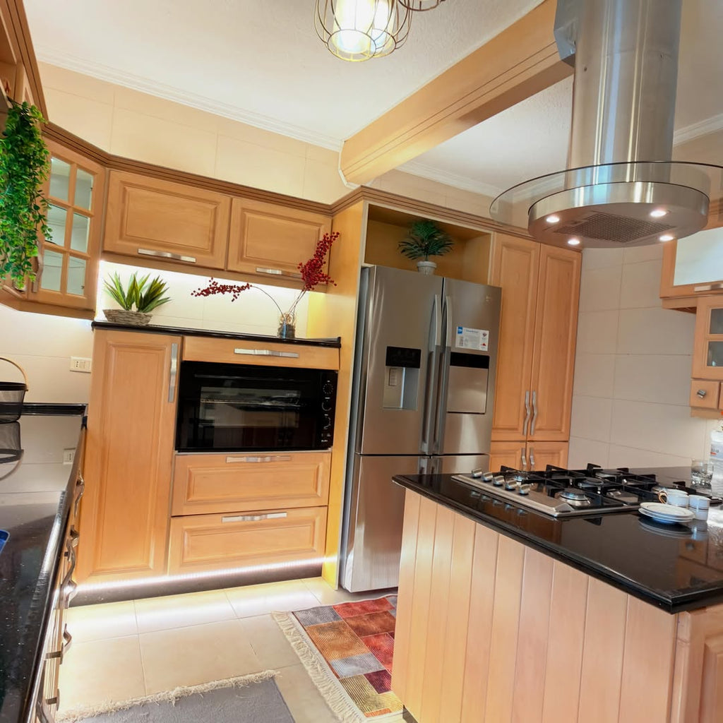 Raised ground-floor apartment