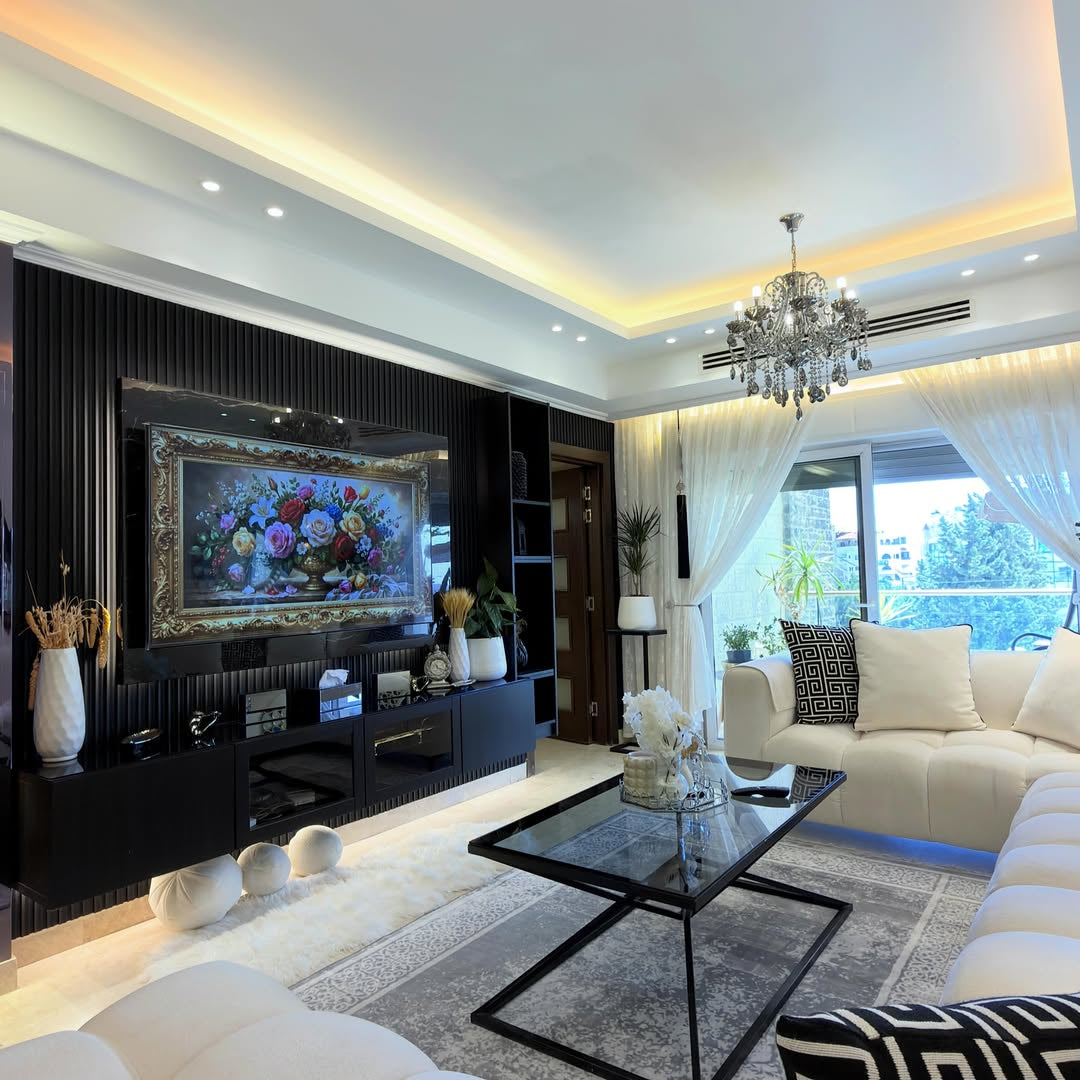 Raised ground-floor apartment