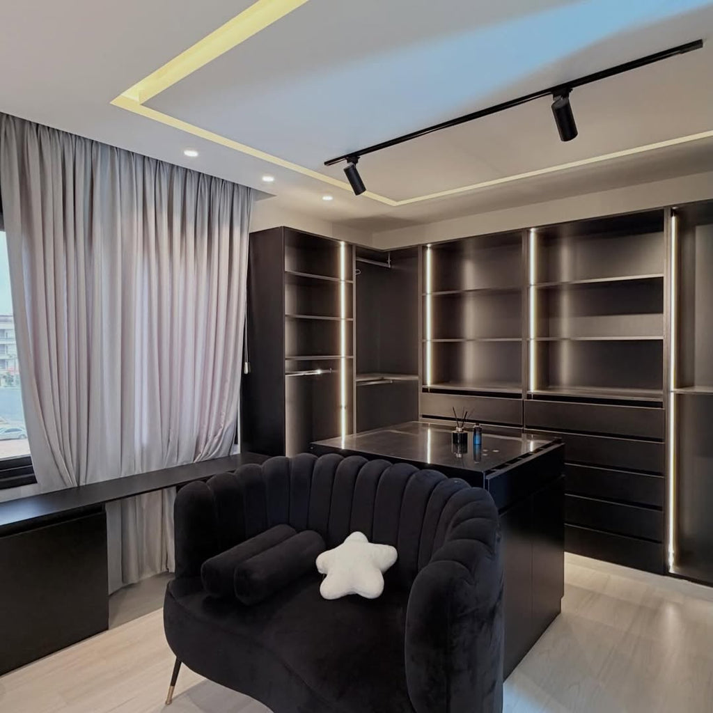 Apartment with a rooftop (duplex), 300sqm.