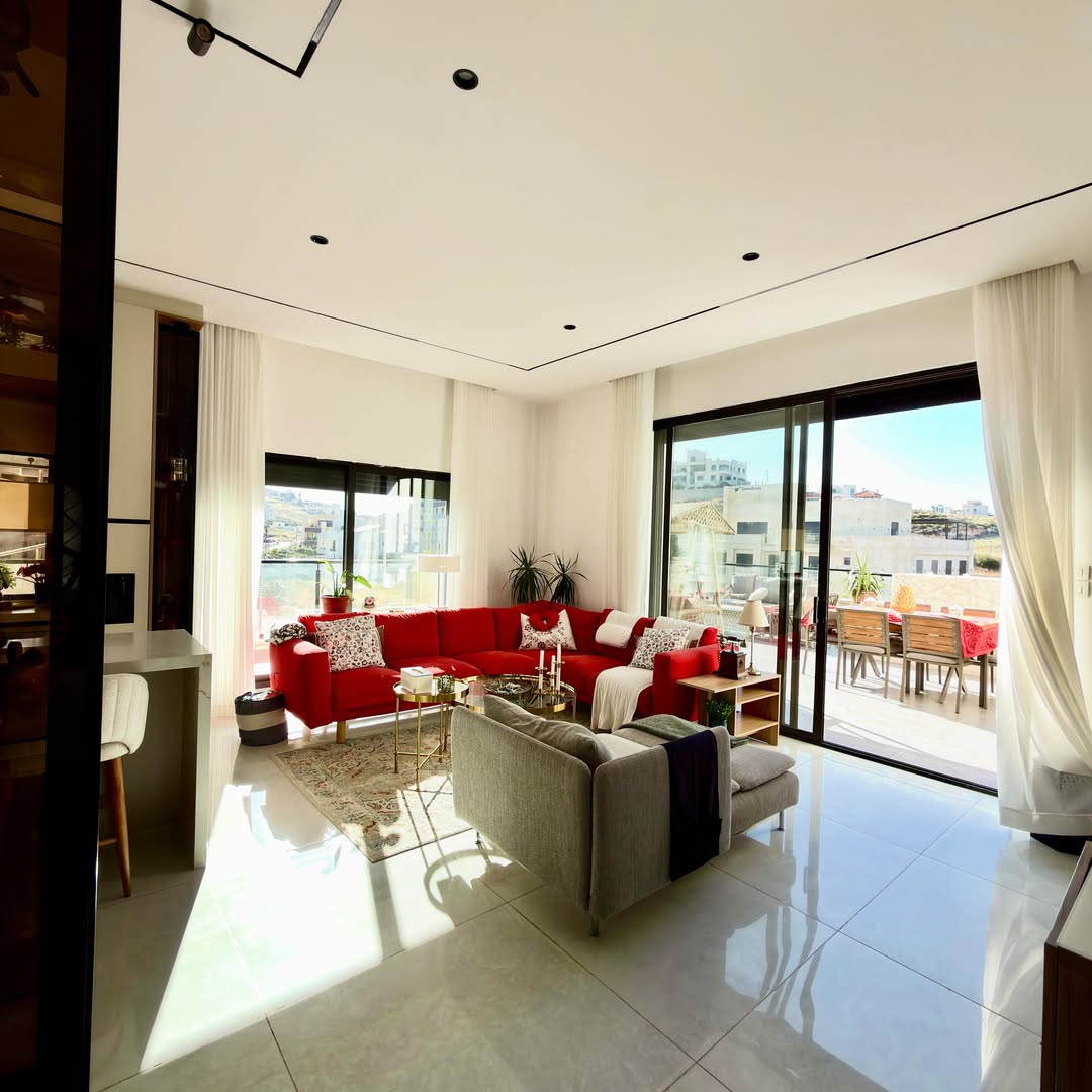 Roof Top  Apartment – 374 sqm