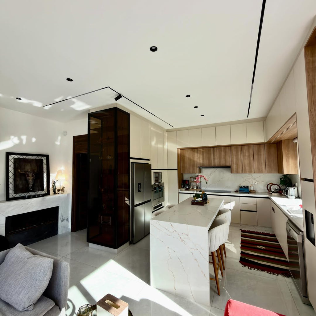 Roof Top  Apartment – 374 sqm