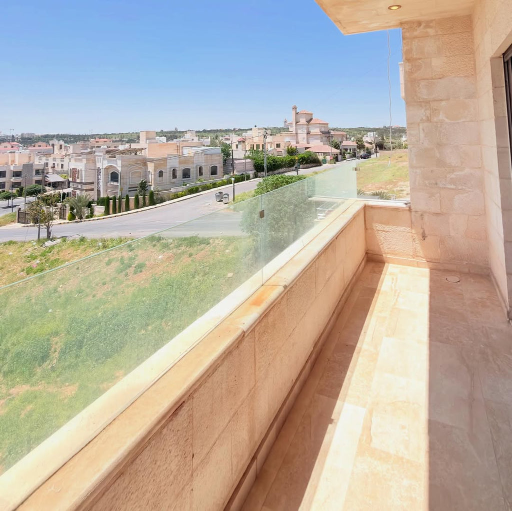 First-floor apartment with a roof, located in Khalda