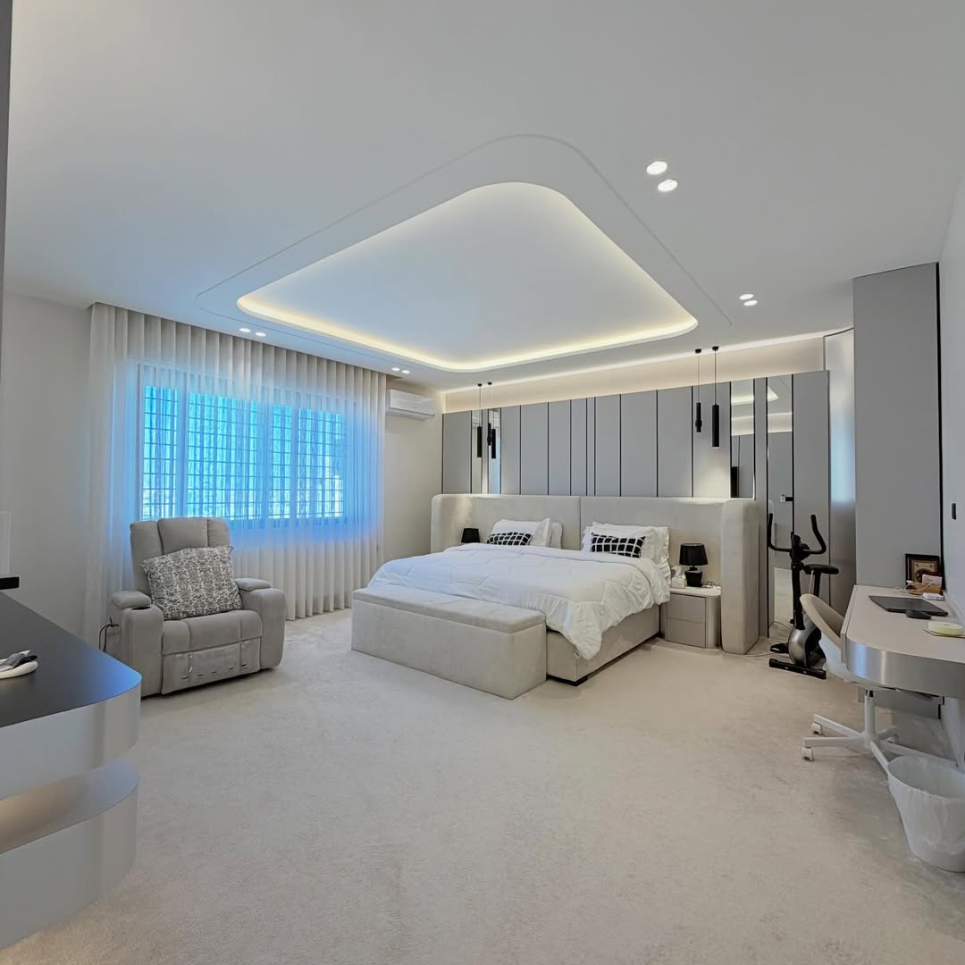 Apartment with a rooftop, total area 440 sqm