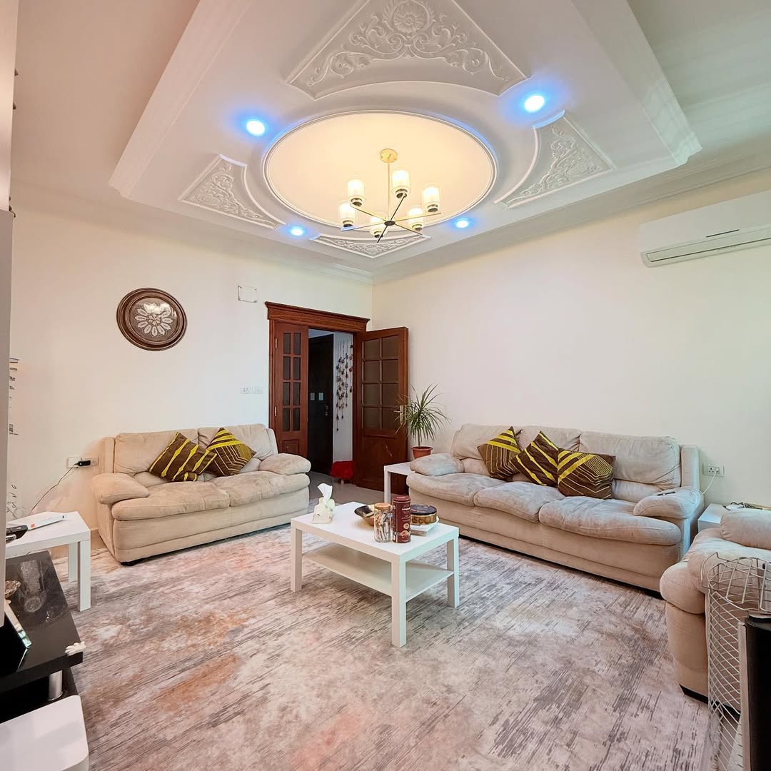 A third-floor apartment with an area of 145 sqm.