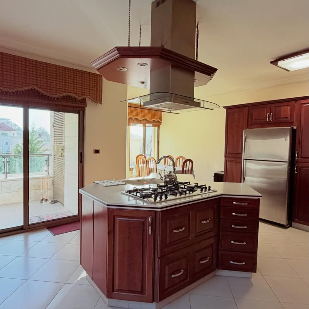 Villa in Dabouq with a land area of 760 sqm.