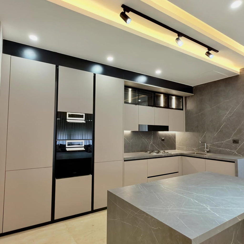 Villa with a land area of 761 m² and a built-up area of 1,065sqm