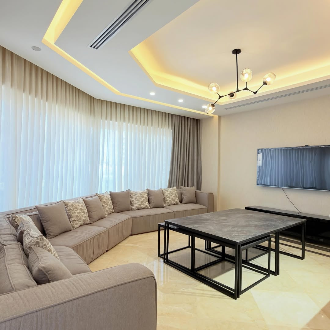 Villa with a land area of 761 m² and a built-up area of 1,065sqm