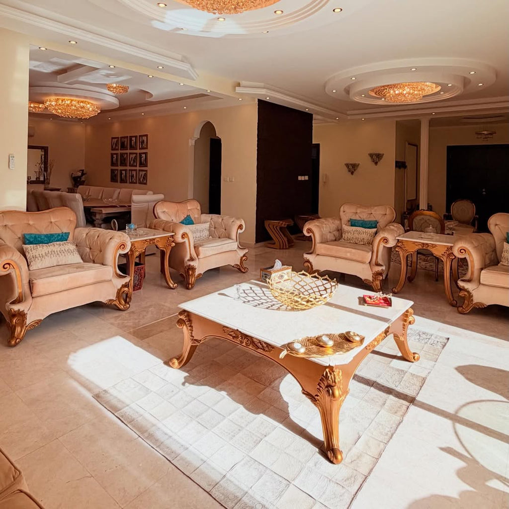 Ground-floor duplex apartment with an area of 800 sqm.