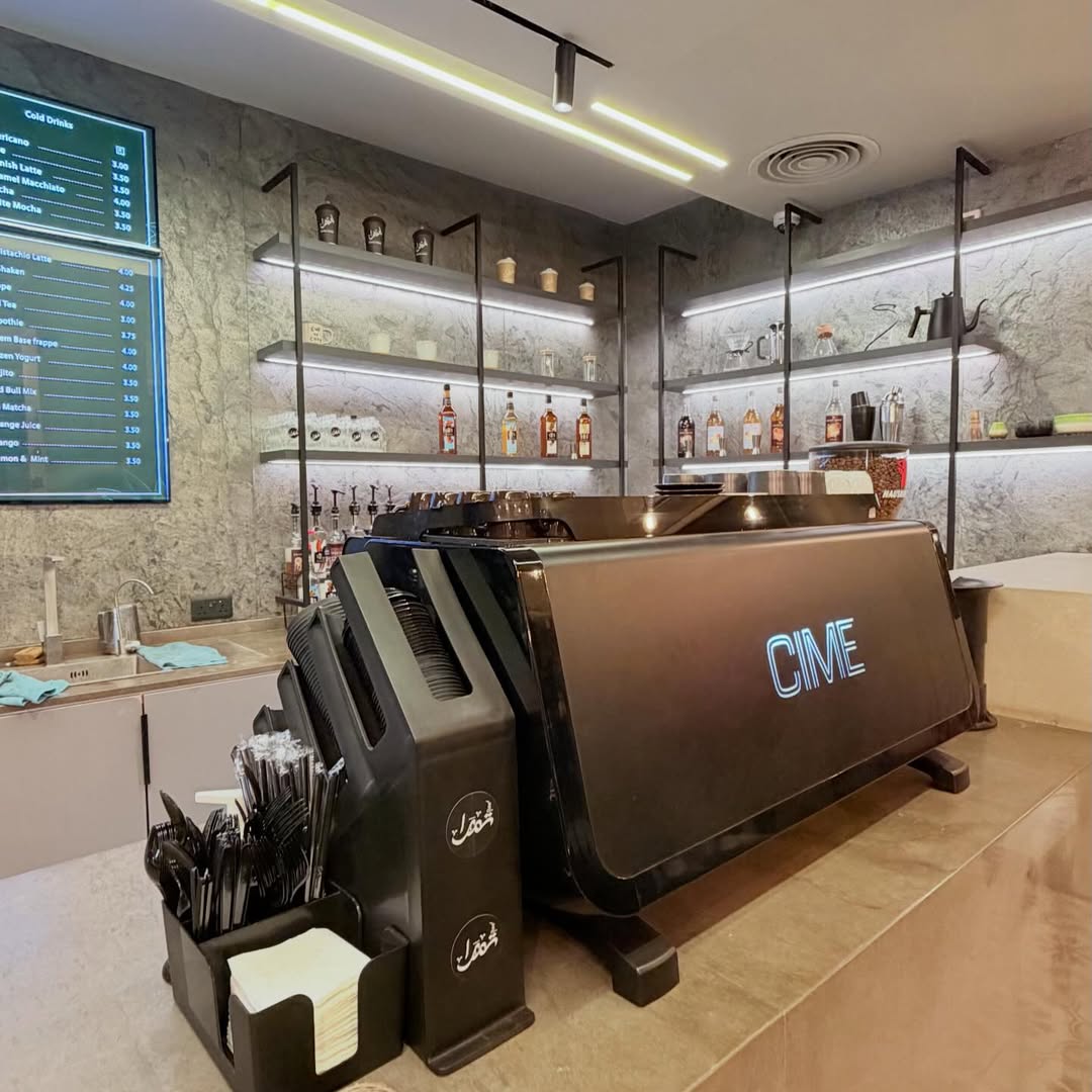 A coffee house for sale, 300sqm