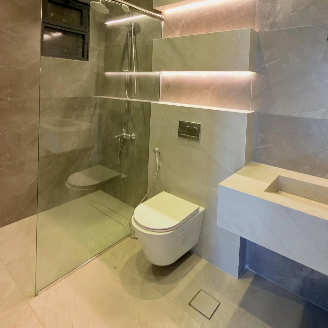 Location: Deir Ghbar - Semi-ground floor: 400 sqm