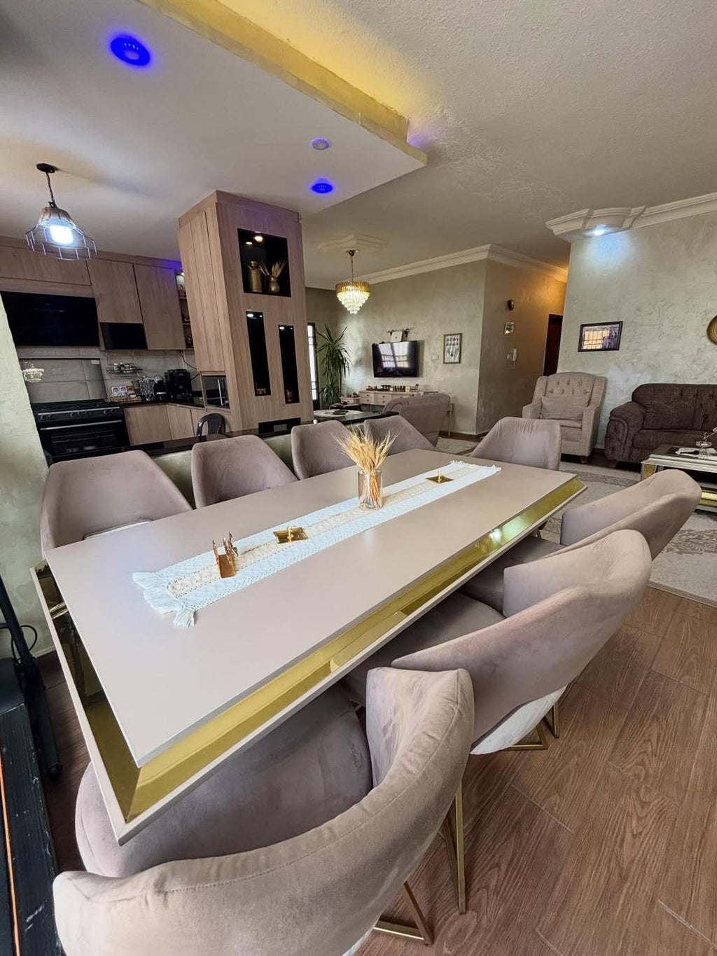 Ground floor apartment – Tabarbour Total area: 300 sqm